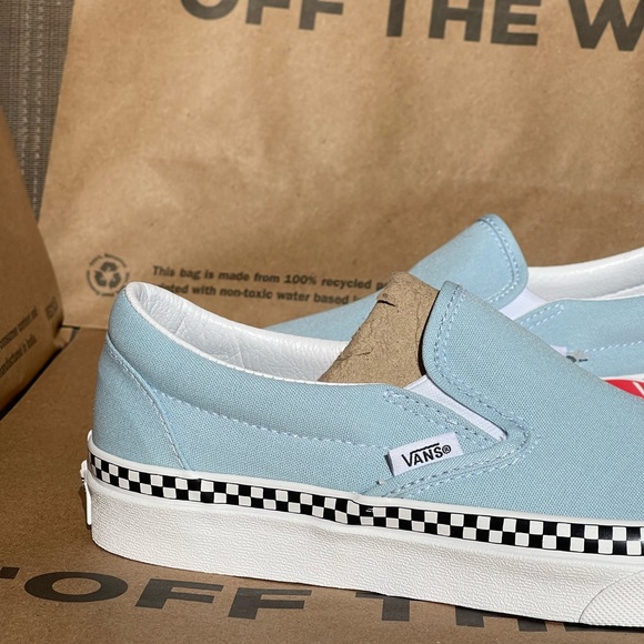 Classic Slip-On Vans - Picture 2 of 10